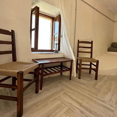 Amphora Guesthouse Himarë Exterior foto