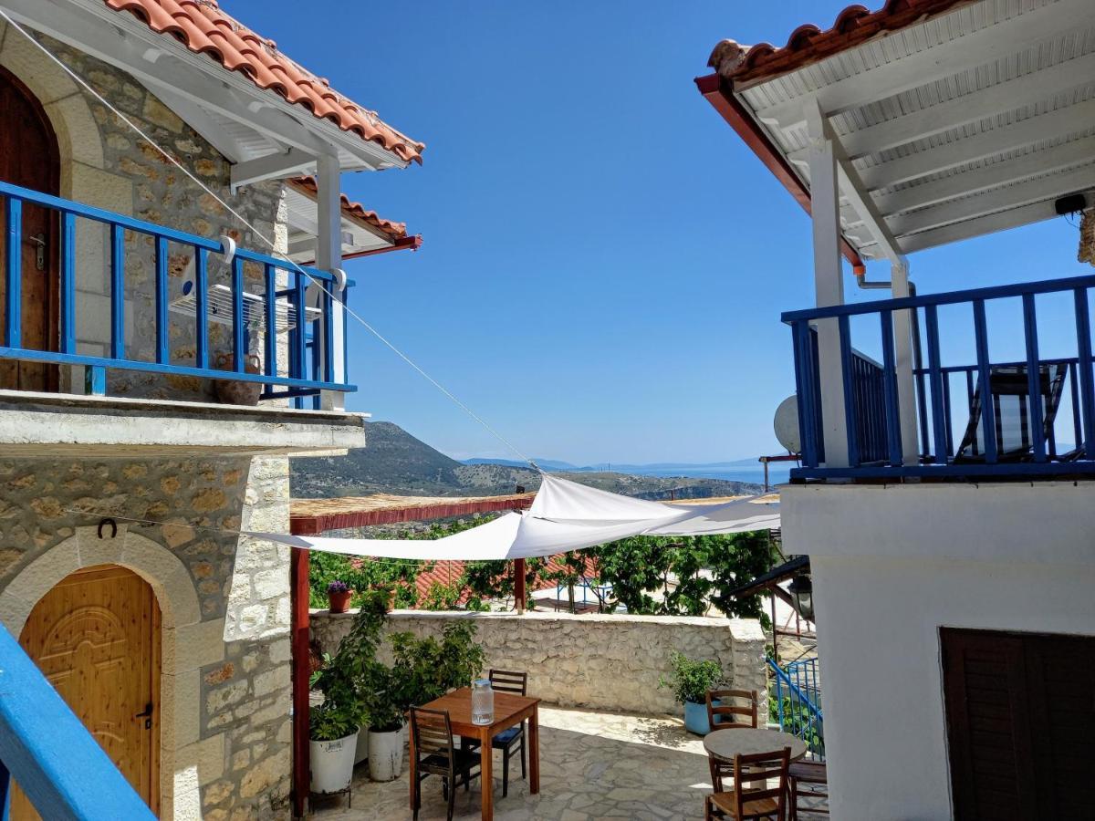 Amphora Guesthouse Himarë Exterior foto